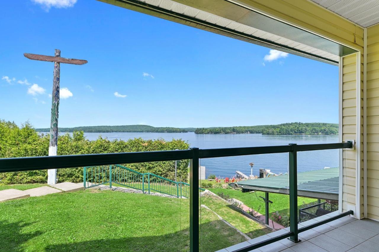 Baptiste Lake Lodge Harcourt 外观 照片
